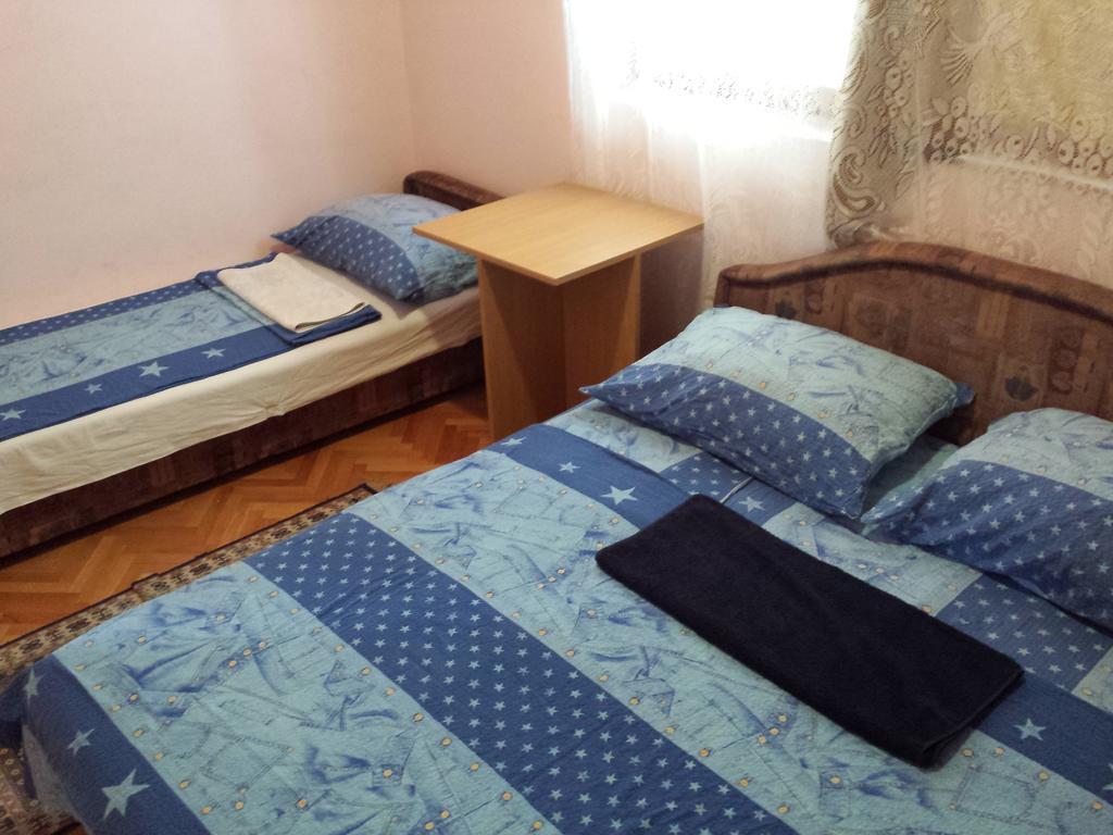 Apartments & Hostel Zdrava Hrana Mostar Room photo